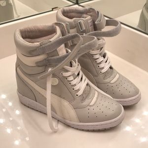 Puma by Miharayasahiro